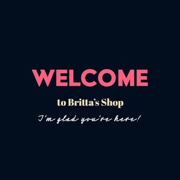 WELCOME to my closet! - Picture 1 of 1